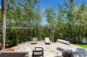 MLS Photo 27