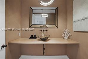 MLS Photo 52