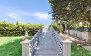 MLS Photo 11
