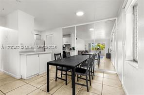 MLS Photo 11