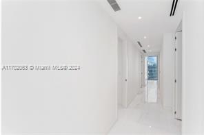 MLS Photo 8