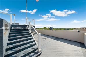 MLS Photo 82