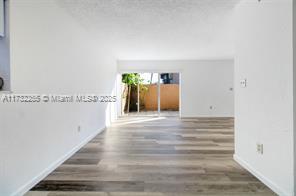 MLS Photo 4