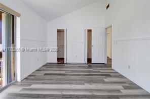 MLS Photo 12