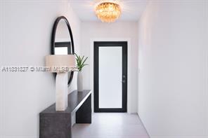 MLS Photo 14