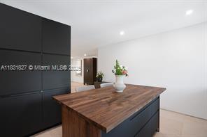 MLS Photo 18