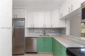 MLS Photo 3