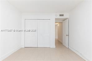 MLS Photo 14
