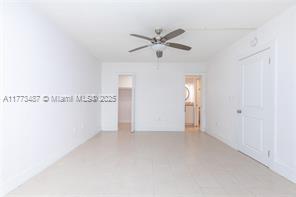 MLS Photo 16