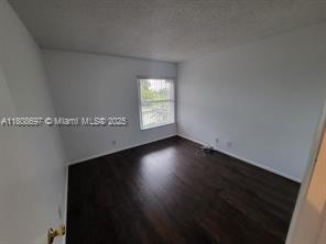 MLS Photo 6