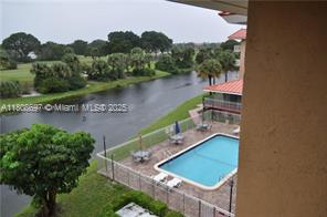 MLS Photo 13
