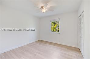 MLS Photo 20