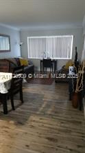 MLS Photo 9