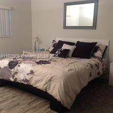 MLS Photo 12