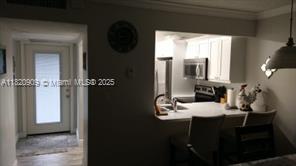 MLS Photo 16